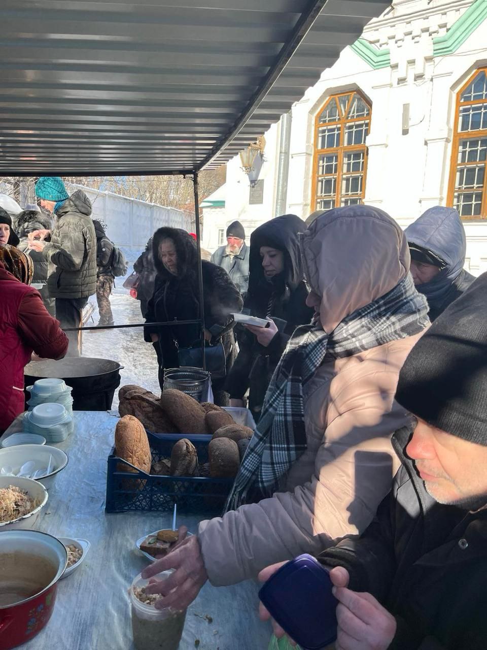 Bäckerei und Sanitätsraum für die gemeinnützige Organisation „Demeewski“ (Kiew)